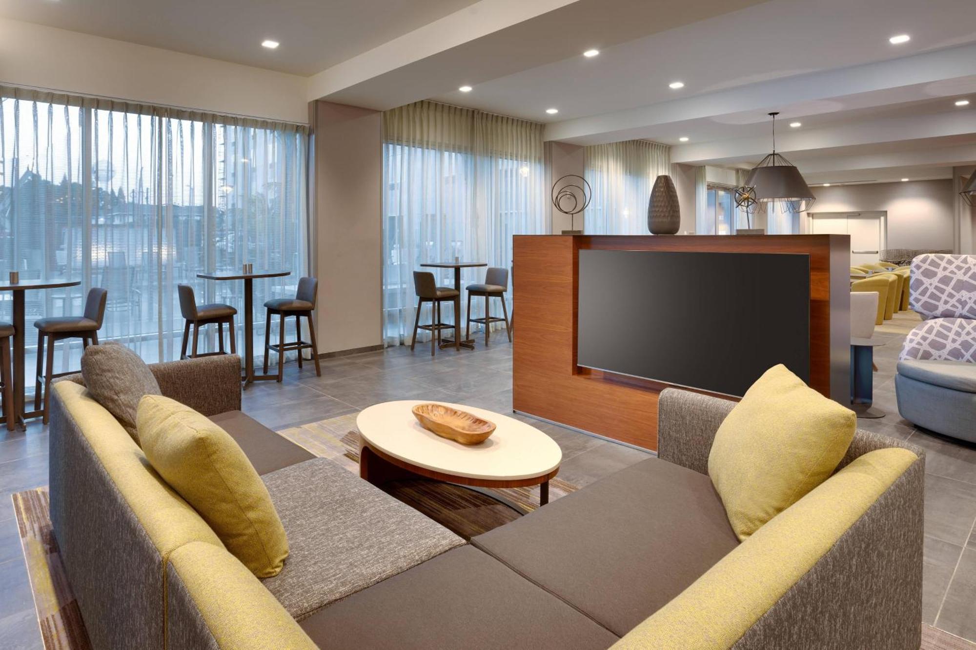 Courtyard By Marriott Los Angeles Lax/Hawthorne Exterior photo